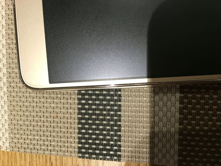 小米红米Note3:新手机,插了一下卡,没信号,返修