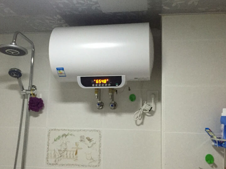 美的(Midea) F80-21WB1(E) 80升 遥控式电热水