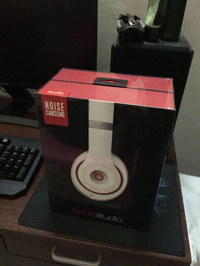 Beats Studio2.0 头戴式耳机 - 白色 录音师二代
