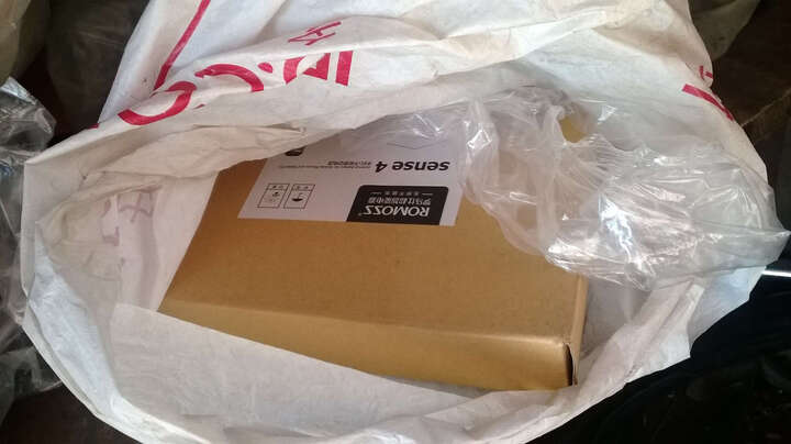 OMOSS)sense4 10400mAh 超智能移动电源充