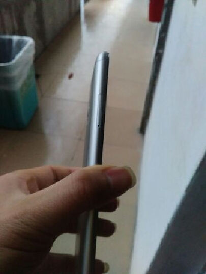 小米红米Note3:本着很高兴抢了一部手机,到手