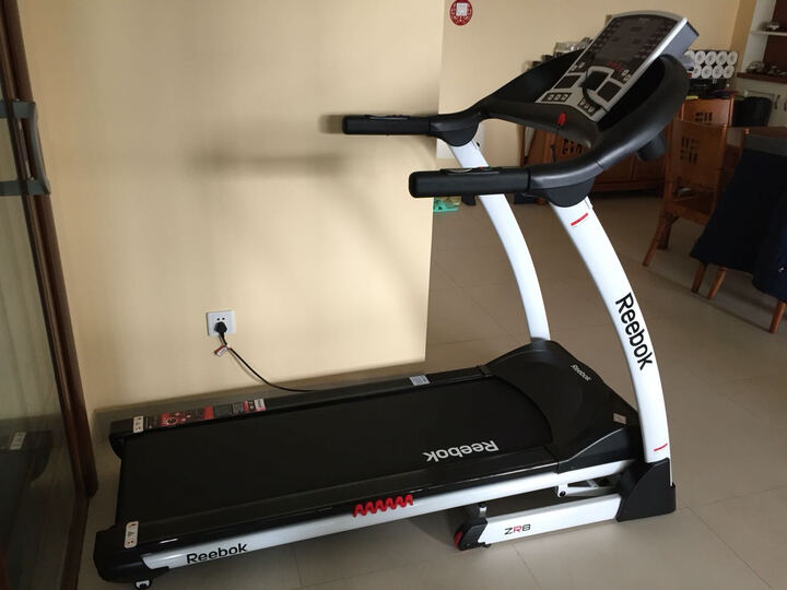 锐步(Reebok)zr8 家用智能静音跑步机--昨天收