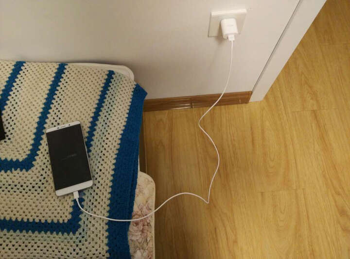 乐视乐Max(X900+):太差,刚收到,开不开机不说