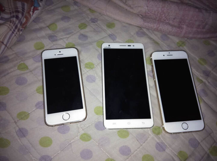 Apple iPhone 6s (A1700) 64G 金色 移动联通电