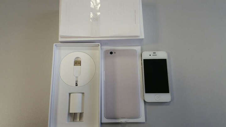 锤子 坚果 32GB 灰色 移动联通4G手机 双卡双