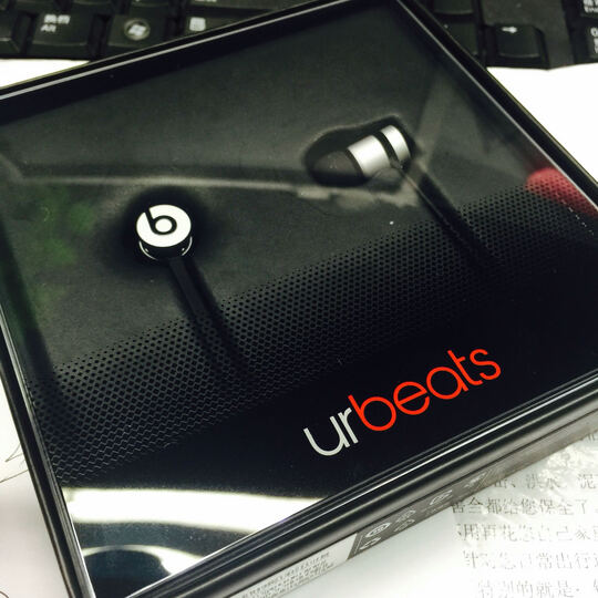 Beats UrBeats 入耳式耳机 深空灰 手机耳机带
