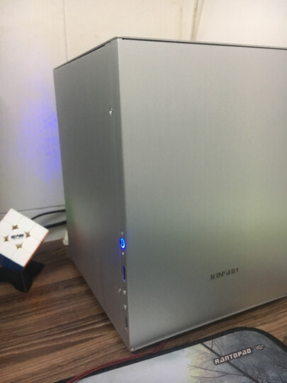 乔思伯(JONSBO)V4 黑色 MINI-MATX机箱(支持MATX主板/全铝机箱/ATX电源/120MM高内散热器/260MM长内显卡) 晒单图