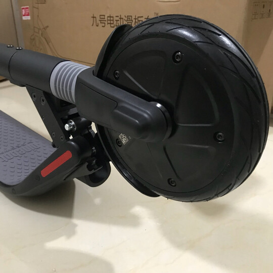 Ninebot 九号电动滑板车(标准版) 成人儿童便携折叠电动车体感车平衡车 晒单图