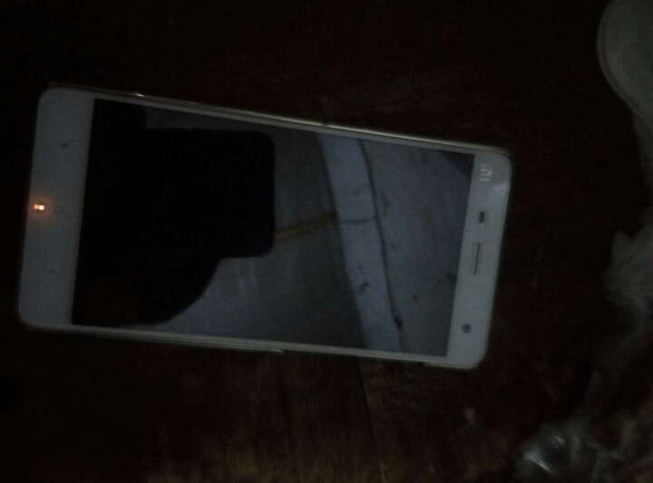 小米 4 2GB内存版 白色 移动4G手机--手机反应