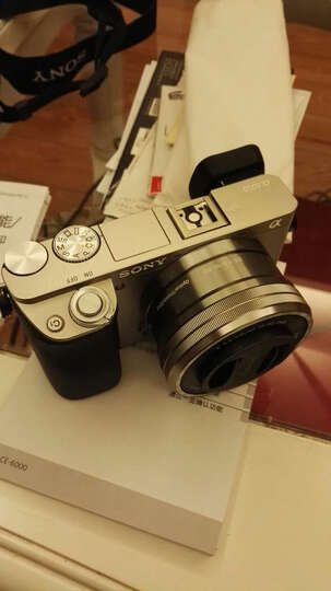 索尼(SONY) ILCE-6000L微单套机 银色(16-50m