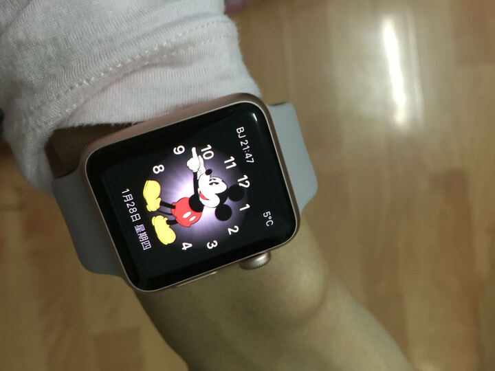 熏衣草紫色运动型表带 MLCH2CH\/A )--微信竟