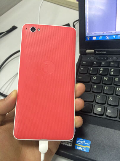 锤子坚果:整体系统流畅,但是使用了两个月后会