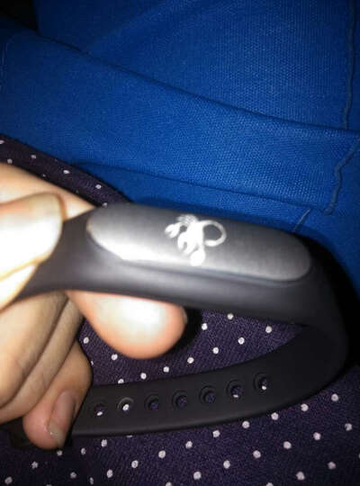 小米(MI)小米手环 智能运动腕带 睡眠监测来电