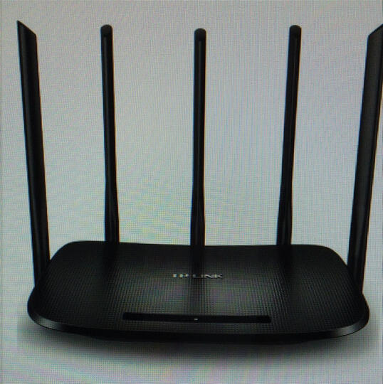 双频无线路由器--使用了没发现问题。在京东购