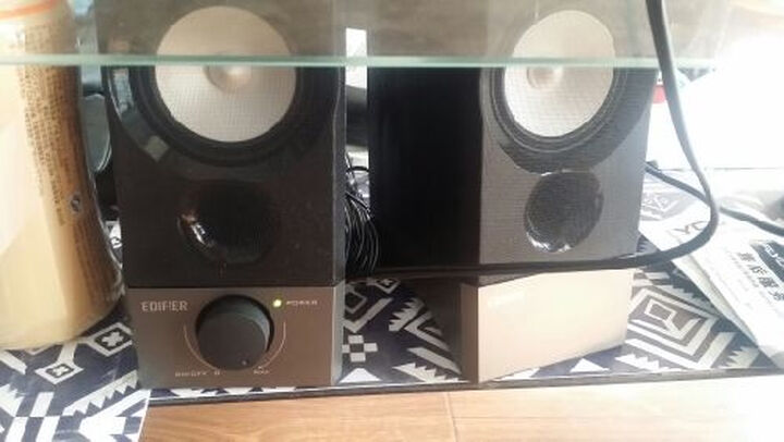 漫步者(EDIFIER)R19U 木质纯音2.0迷你桌面音