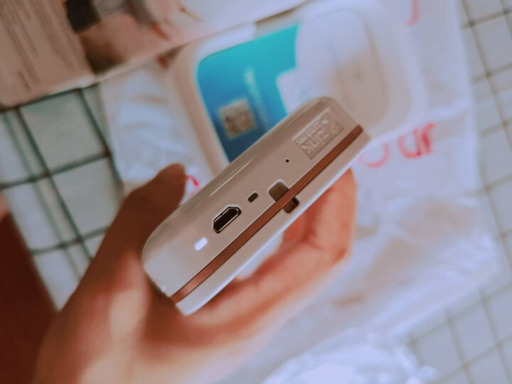 惠普(HP)小印Sprocket 100(白) 手机口袋照片打印机 年会礼品 节日礼物 蓝牙连接 手账必备 晒单图