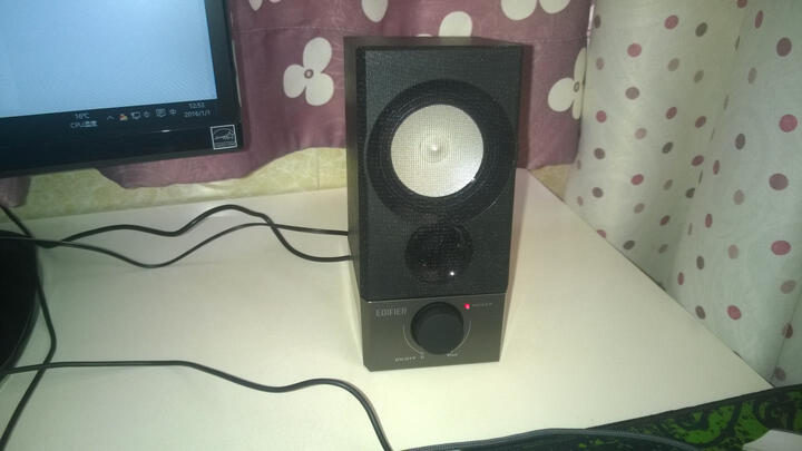 漫步者(EDIFIER)R19U 木质纯音2.0迷你桌面音