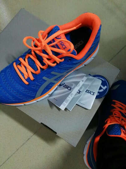 亚瑟士(asics):买大1码,刚好合脚,如脚比较胖前