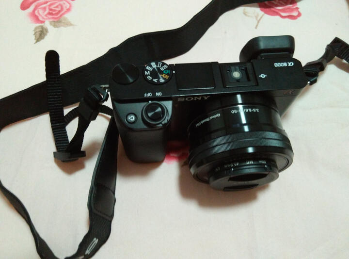 索尼(SONY) ILCE-6000L微单套机 黑色(16-50m