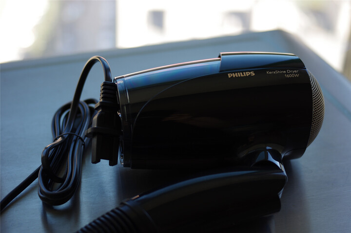 飞利浦(PHILIPS)电吹风机 HP8216/05 家用大功率恒温负离子角蛋白冷热风 晒单图