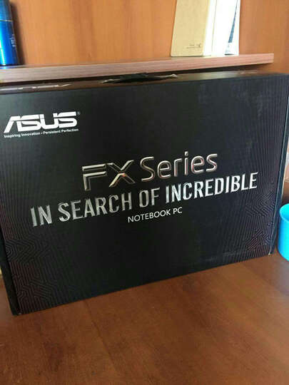 华硕(ASUS)飞行堡垒FX50J 15.6英寸游戏笔记