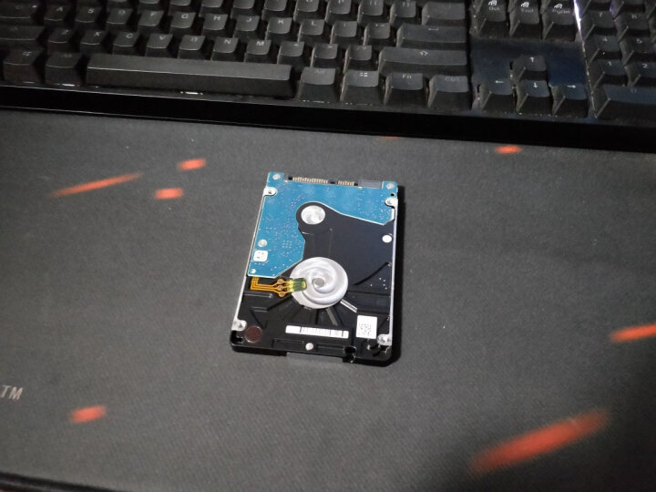 希捷(Seagate)500GB 128MB 5400RPM 2.5英寸笔记本硬盘 SATA接口 希捷酷玩FireCuda系列(ST500LX025) 晒单图