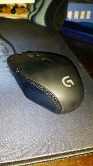罗技(Logitech)G302 电竞游戏鼠标--手感很好,适