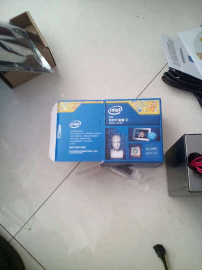 英特尔(Intel)酷睿四核 i5-4460 1150接口 盒装C