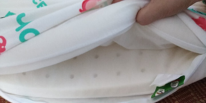 JaCe 儿童乳胶枕泰国进口乳胶含量93%枕芯透气可调节婴儿0-6岁 晒单图