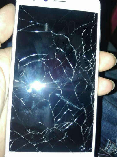 小牛5 Z11mini:才到货一天多。一点都不耐摔,