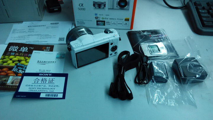 索尼(SONY) ILCE-5000L\/α5000 微单单镜套机