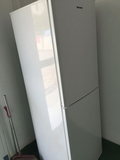 松下NR-B20SP2-W:刚使用;冰箱两侧发热厉害