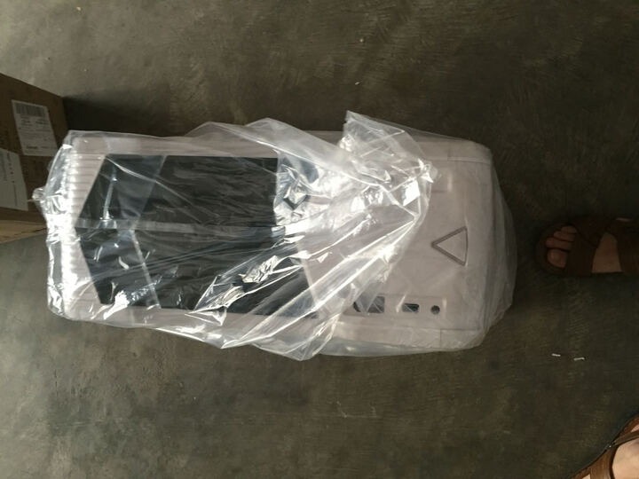 鑫谷GANK奇袭白色标准机箱:设计有点缺陷,硬