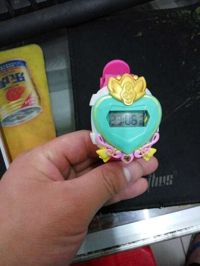 奥迪双钻电话手表:手表很不错女儿很喜欢就是