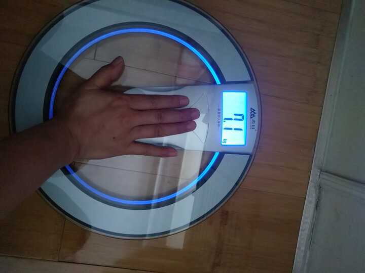 香山EB8504H 圆形电子称人体秤 电子体重秤(带光环) 晒单图
