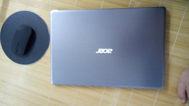 宏碁(Acer)蜂鸟Swift3全金属轻薄本15.6英寸笔记本电脑SF315(i5-8250U 8G 128GSSD+1T 标压MX150 2G独显 IPS) 晒单图