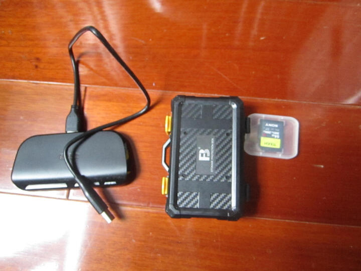 索尼（SONY） SD卡高速存储卡 闪存卡单反微单相机内存卡 128G 270M/s UHS-II V60 高速 晒单图