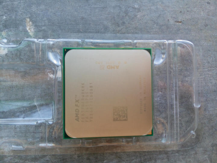 AMDAMD FX系列 FX-8370 八核 AM3+接口 盒