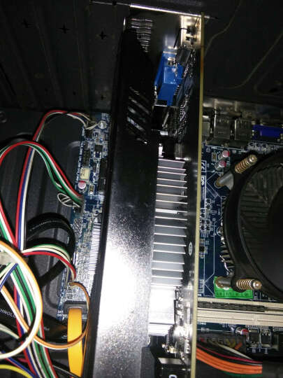 七彩虹（Colorful）七彩虹GT730K 灵动鲨-2GD5 1046MHz/5000MHz 2G/64bit DDR5 PCI-E显卡 晒单图