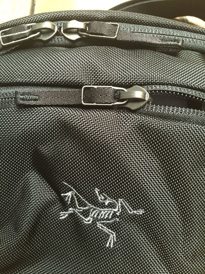 ARCTERYX/始祖鸟 户外小型日常多功能腰包斜挎包Maka 1 17171/7363 18新款深棕/Wolfram 均码 晒单图
