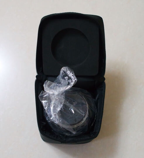 1.4 DG HSM:镜头全新完美无瑕,不过没有封条