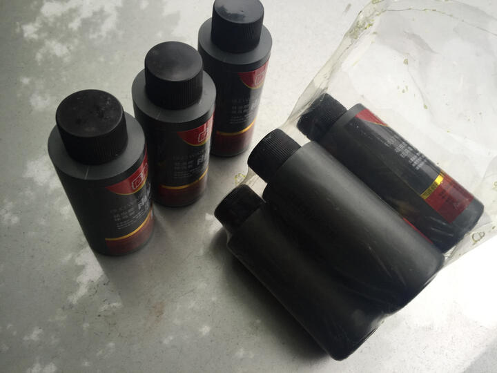 汽车加玻璃水怎么样_汽车加玻璃水多少钱_汽