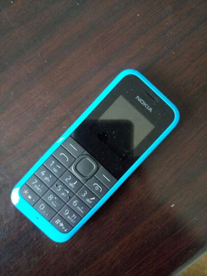 诺基亚105(RM-1134):电池耐用,细节设计不好