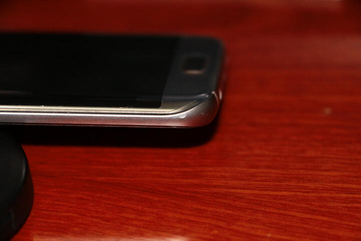 三星Galaxy S7 edge(G9350):2次销售 曲屏发绿