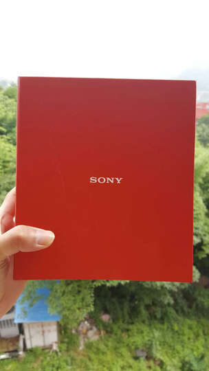 索尼MDR-100ABN:跟朋友akg耳机对比下,音质