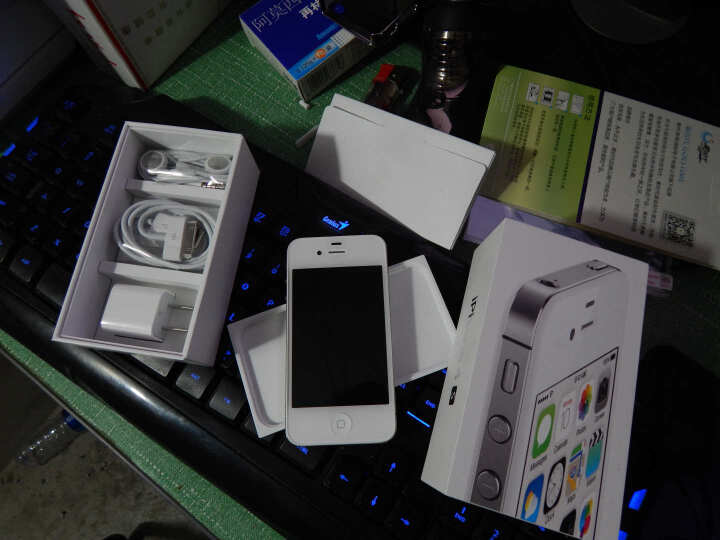 苹果(APPLE)iPhone 4S 8G版 3G手机(白色)W