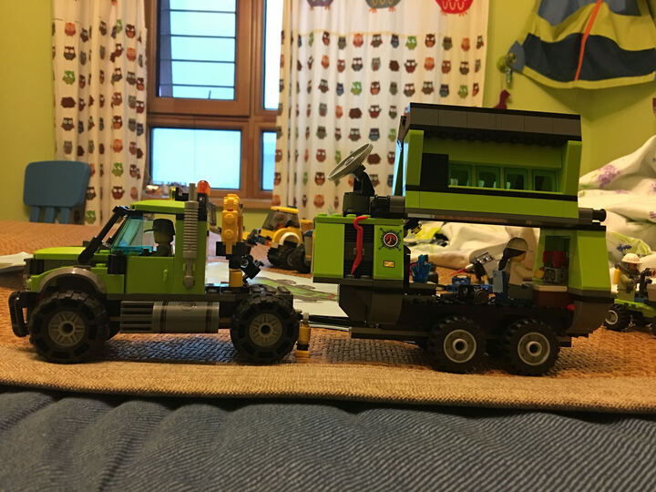 乐高60124:正品!在京东自营买过很多次了,当天