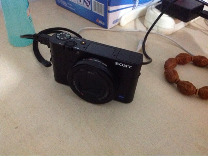 索尼(SONY) RX100 M3 黑卡数码相机 (2010万