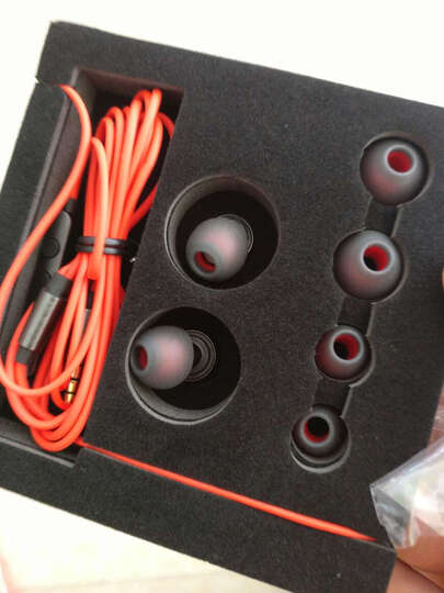 努比亚圈铁耳机:感觉一般吧,之前买的z11加送