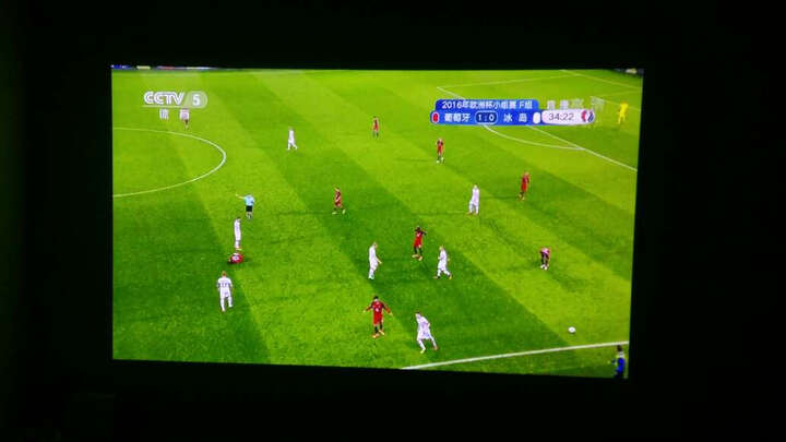 米牌子,她没让我失望,看游戏直播,看足球比赛都